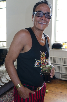 It's hard to match the sartorial splendor of photographer Tony Ward. Photo: Stephen Perloff.