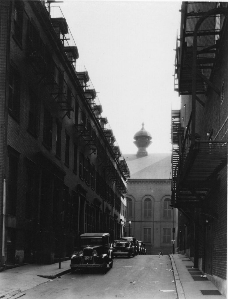 Berenice Abbott: Financial District